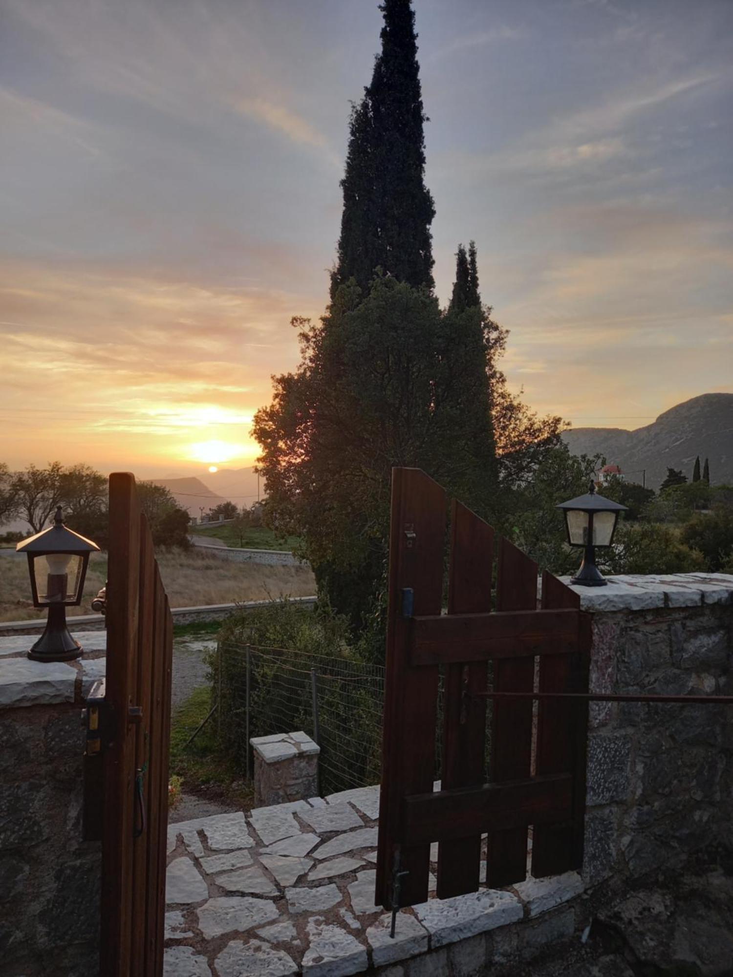 Kastalia Country Home Arachova Exterior foto